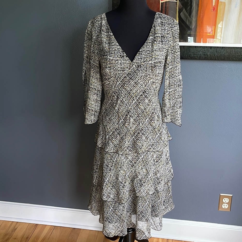 Citrine 100% silk gray/black/green/gold print layered ruffle skirt lined midi. 8